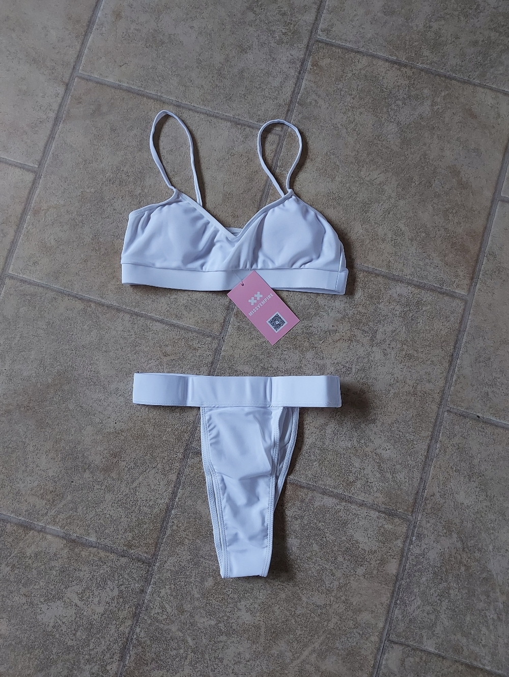 Missy Empire Womens White Bikini Set Size 4 (Uk 8) (Cant Ship Until May 16th)